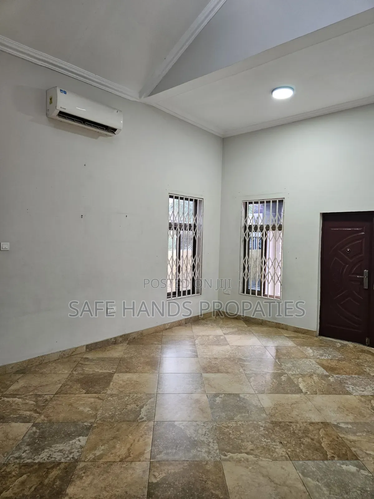 4bdrm House in Accra Metropolitan for rent