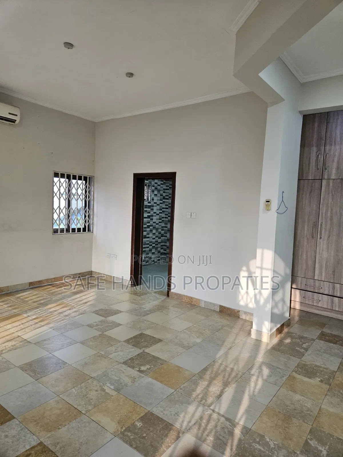 4bdrm House in Accra Metropolitan for rent