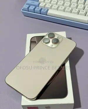 Apple iPhone 16 Pro Max 256 GB Gold