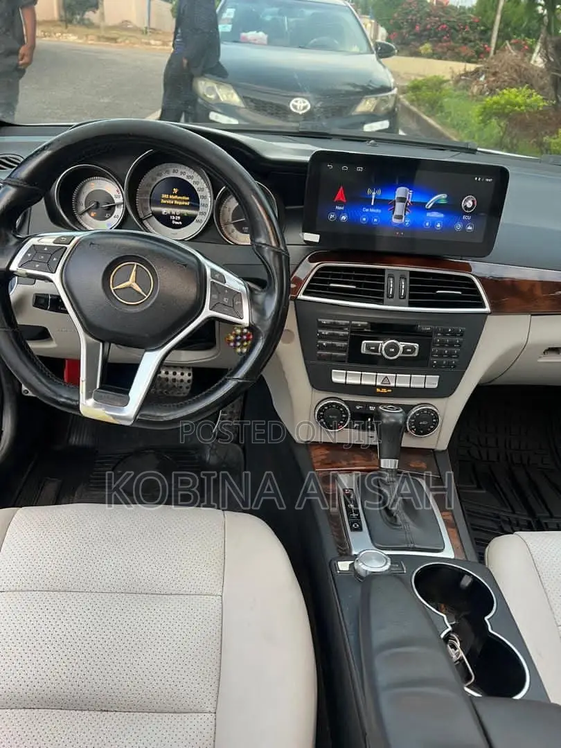 Mercedes-Benz C250 2013 Gray