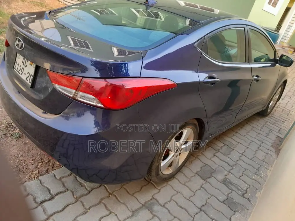 Hyundai Elantra 2013 Blue