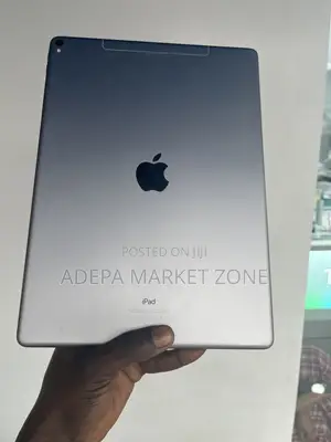 Apple iPad Pro 12.9 (2017) 64 GB Silver