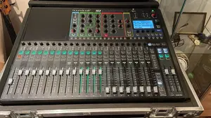 SoundCraft Si Compact Digital Mixer Board