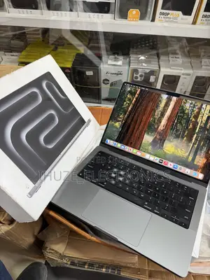 Laptop Apple MacBook Pro 2023 M3 8GB Apple M3 SSD 512GB