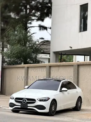 Mercedes-Benz C300 2024 White