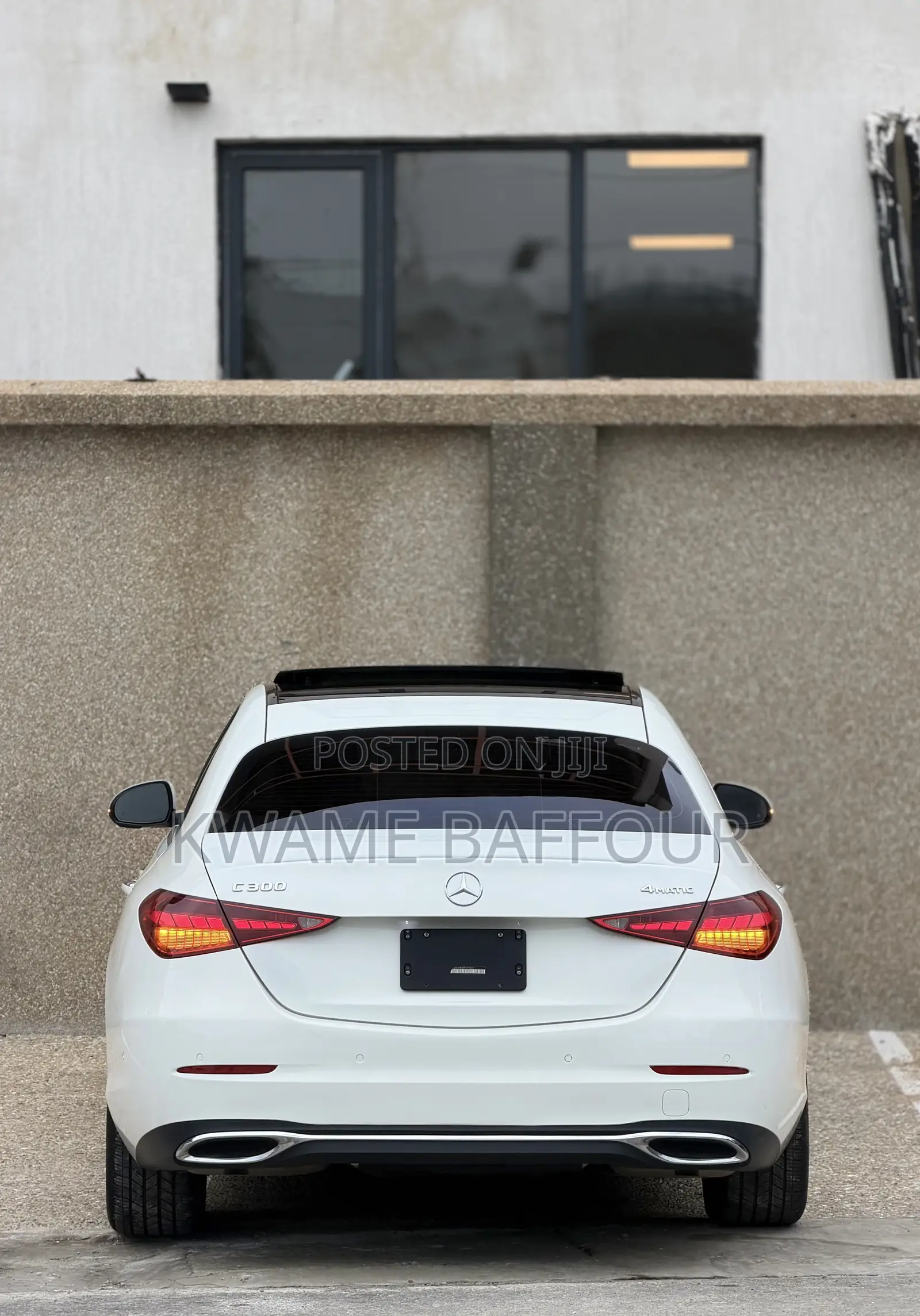 Mercedes-Benz C300 2024 White