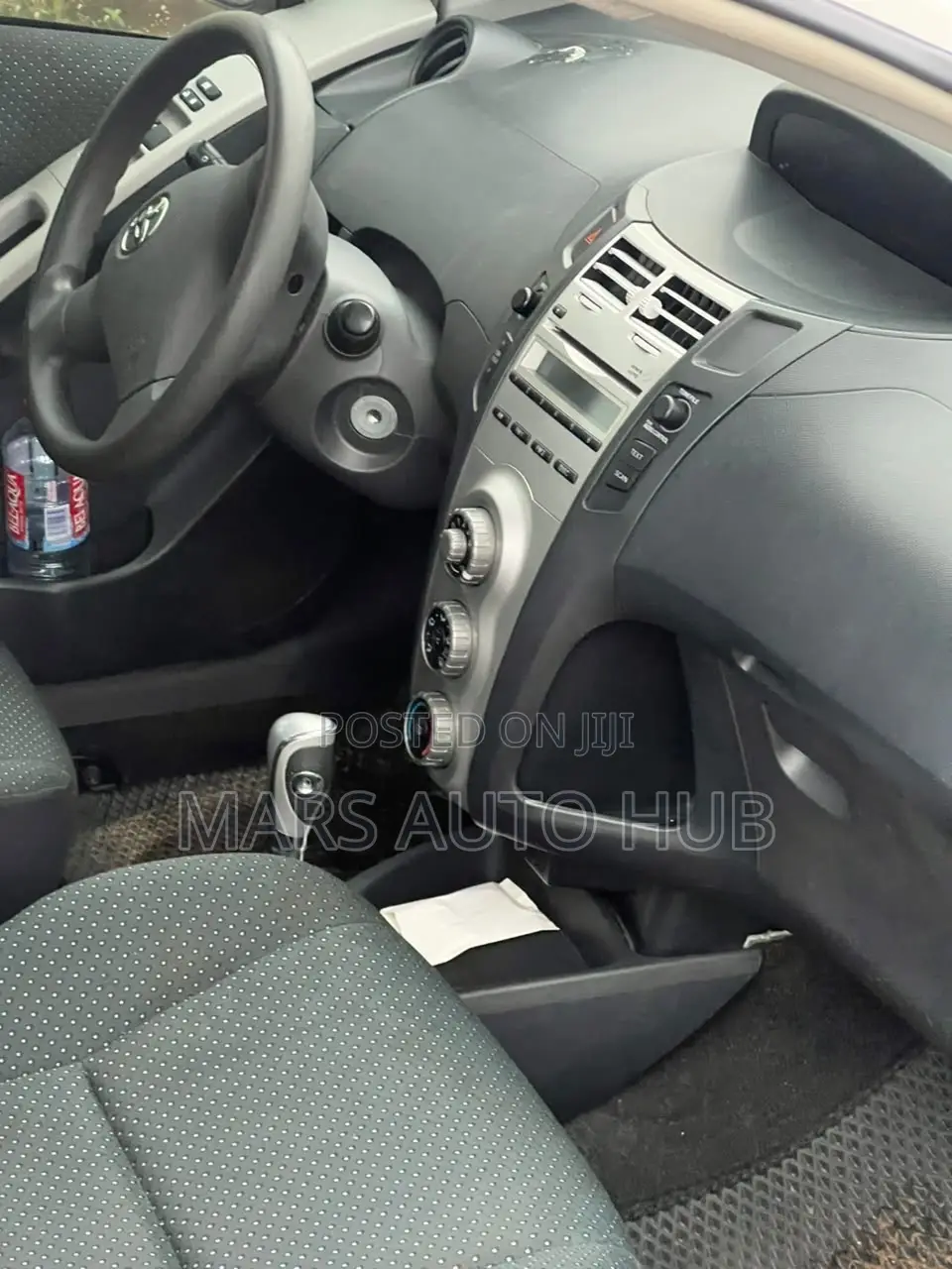 Toyota Yaris 2009 White