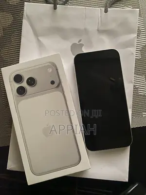 Apple iPhone 17 Pro Max 256 GB Silver