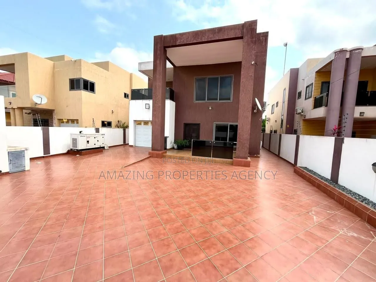 4bdrm House in East Legon, American House for rent