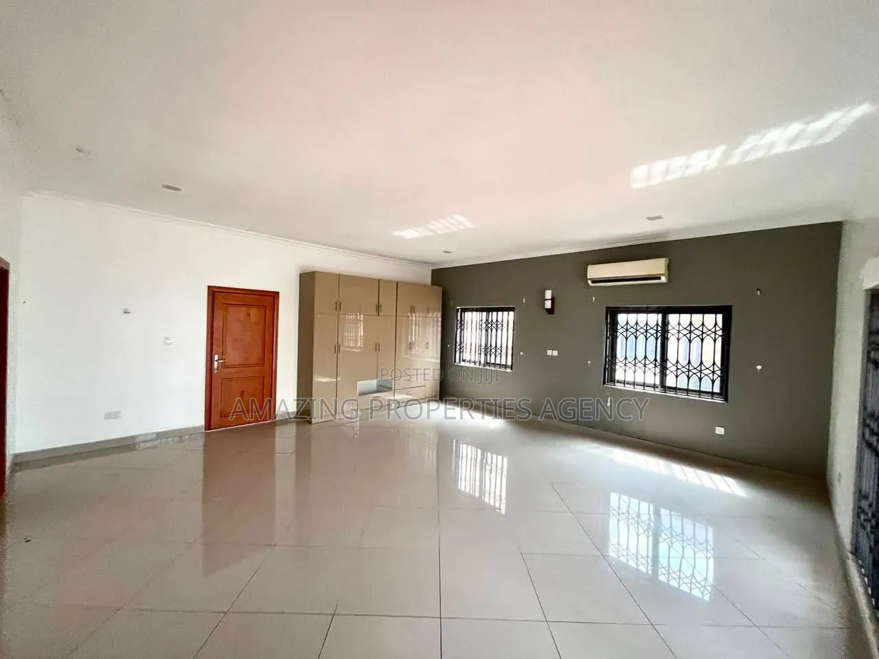 4bdrm House in East Legon, American House for rent