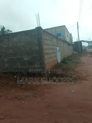 2bdrm House in Pokuase for sale