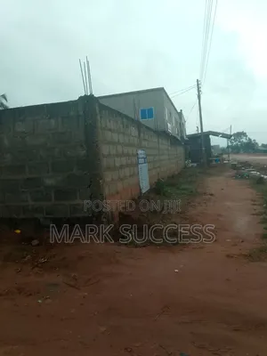 2bdrm House in Pokuase for sale