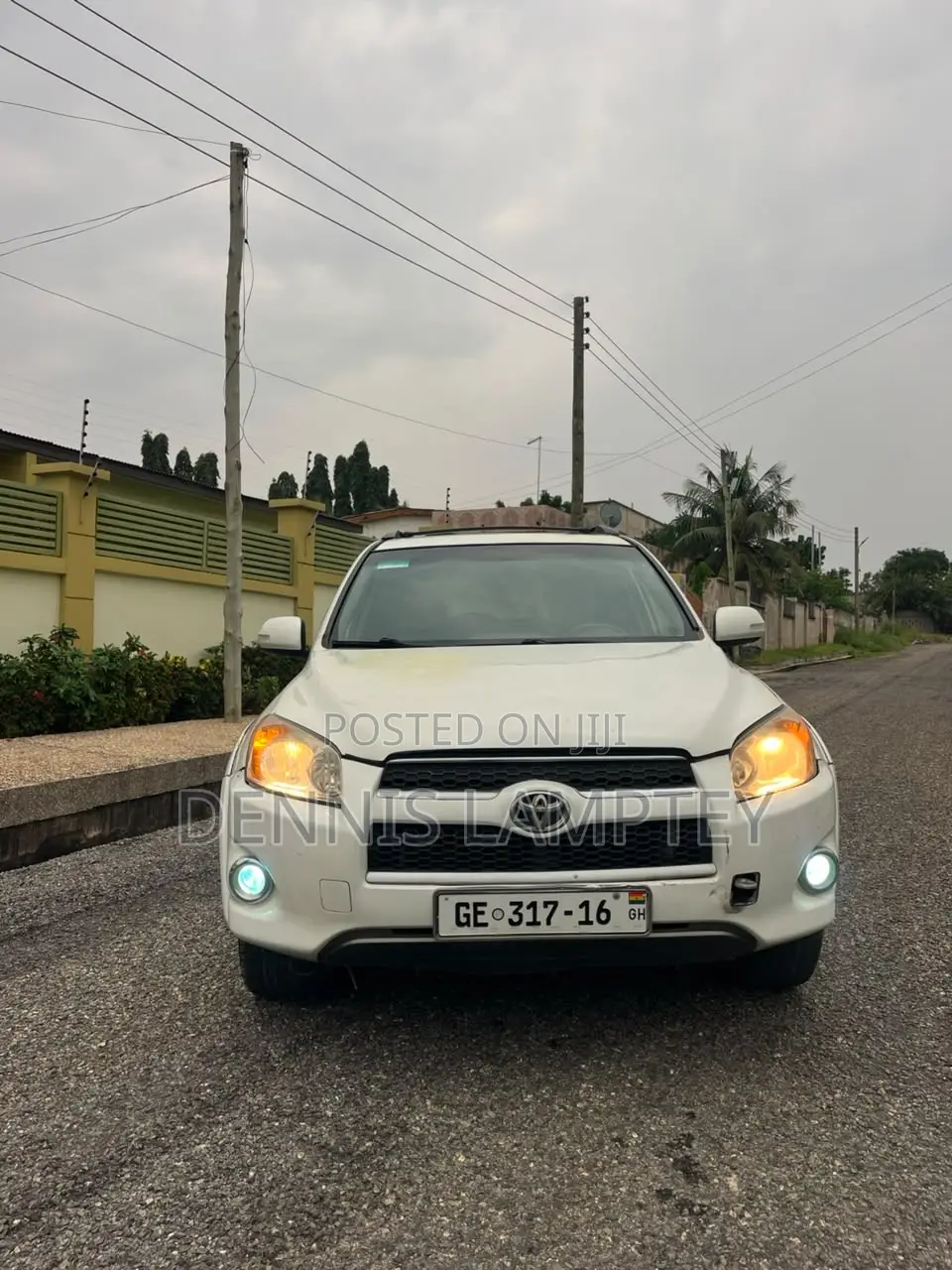 Toyota RAV4 2012 White