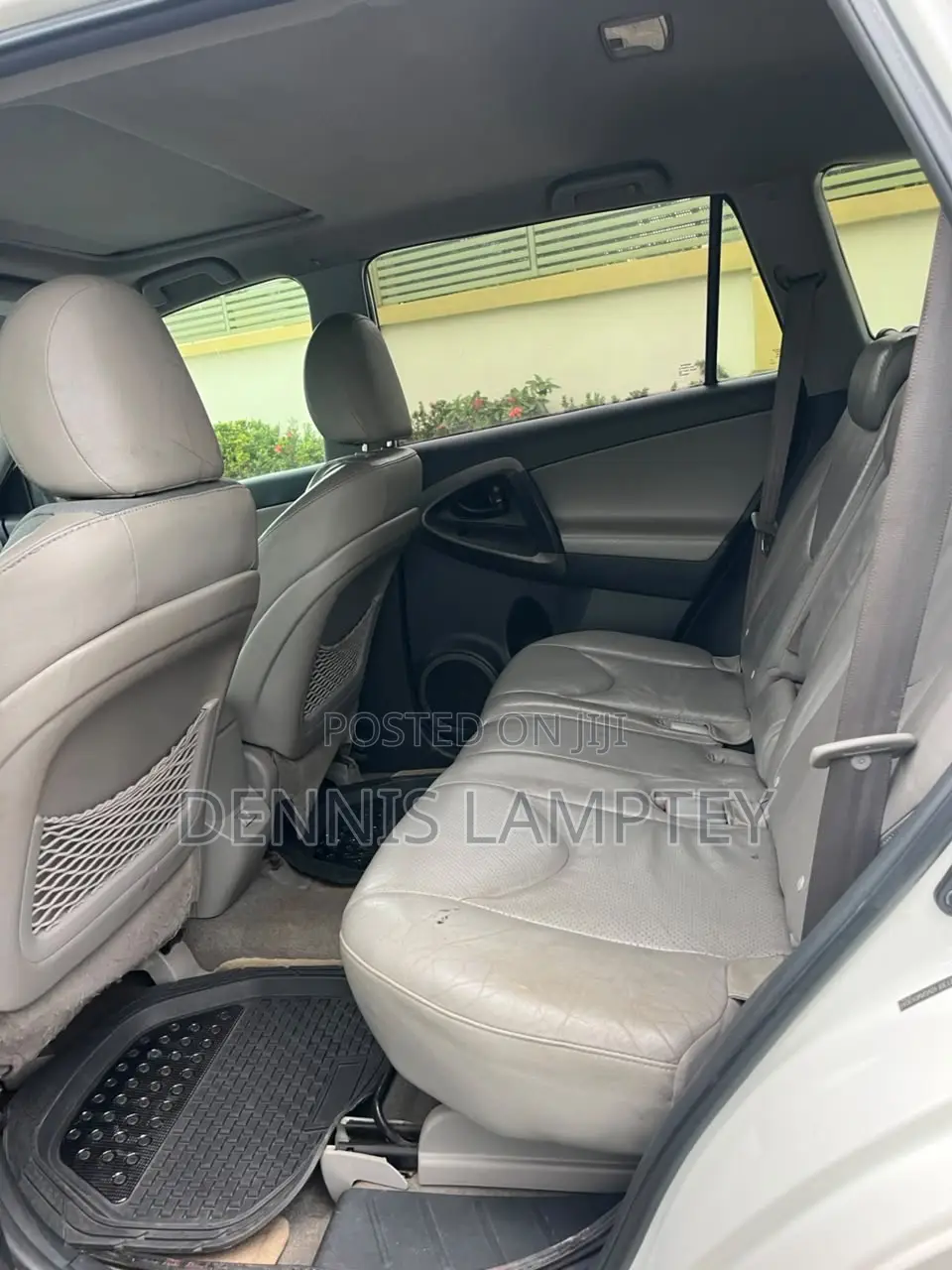 Toyota RAV4 2012 White
