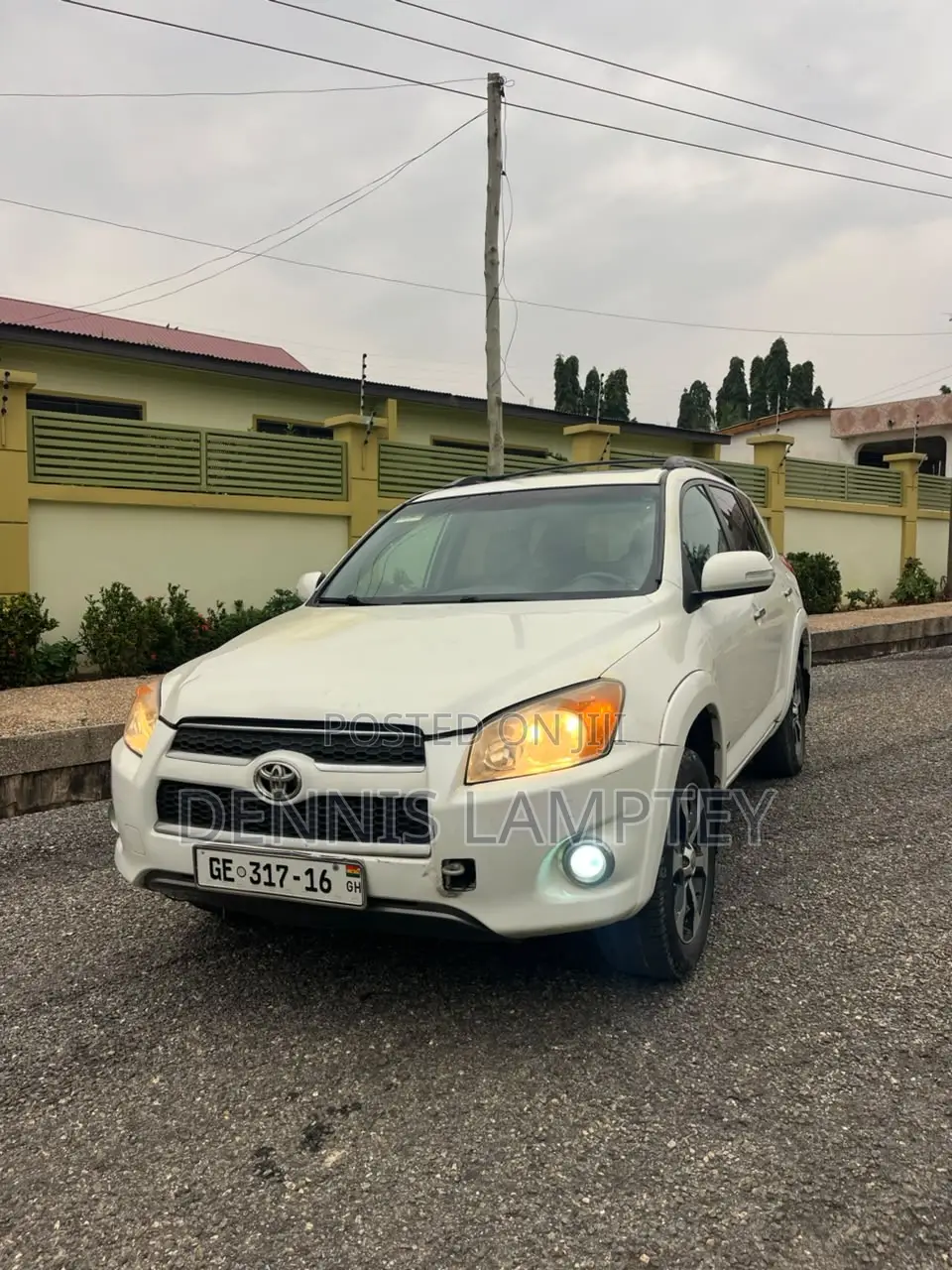 Toyota RAV4 2012 White