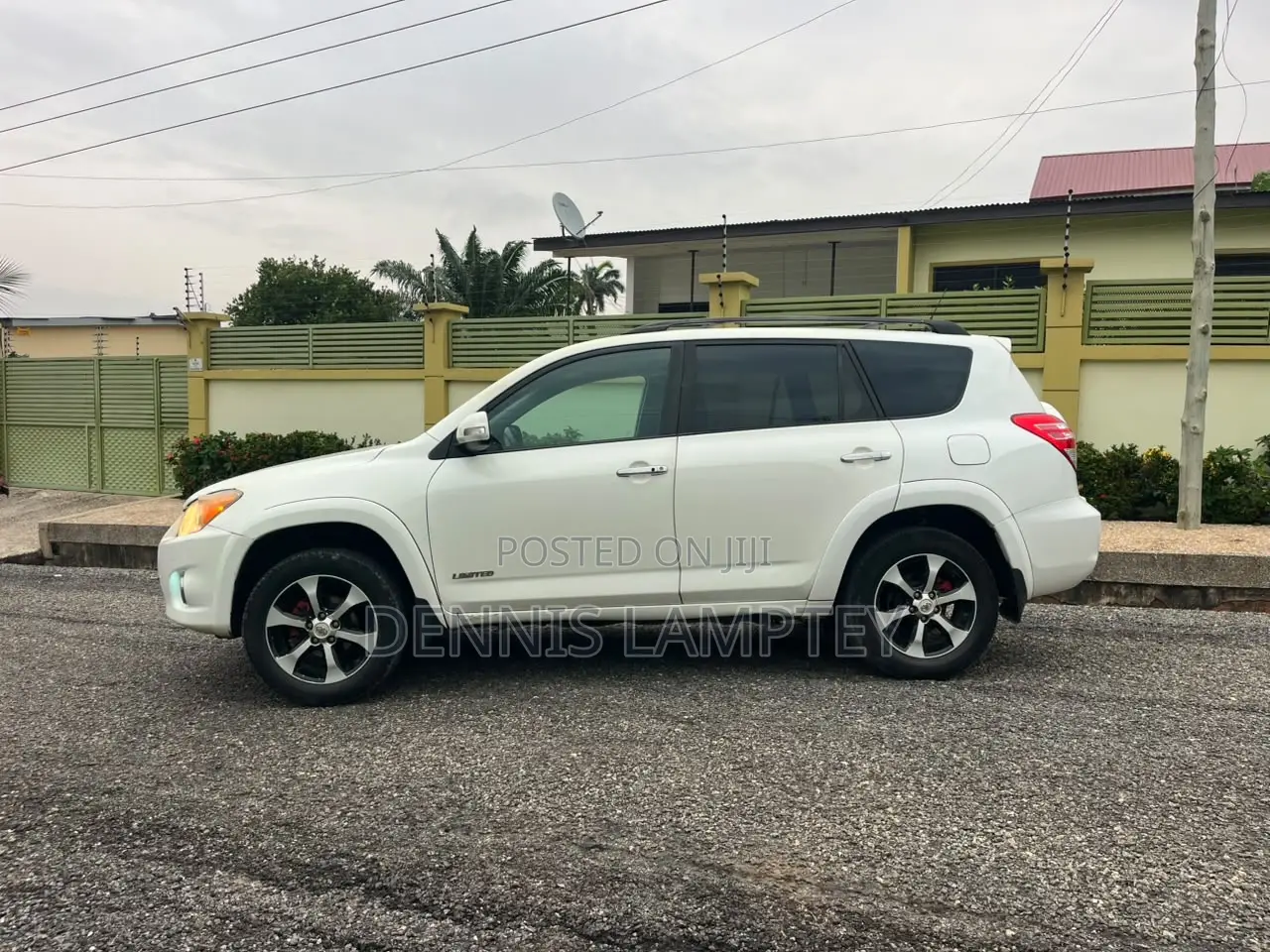 Toyota RAV4 2012 White