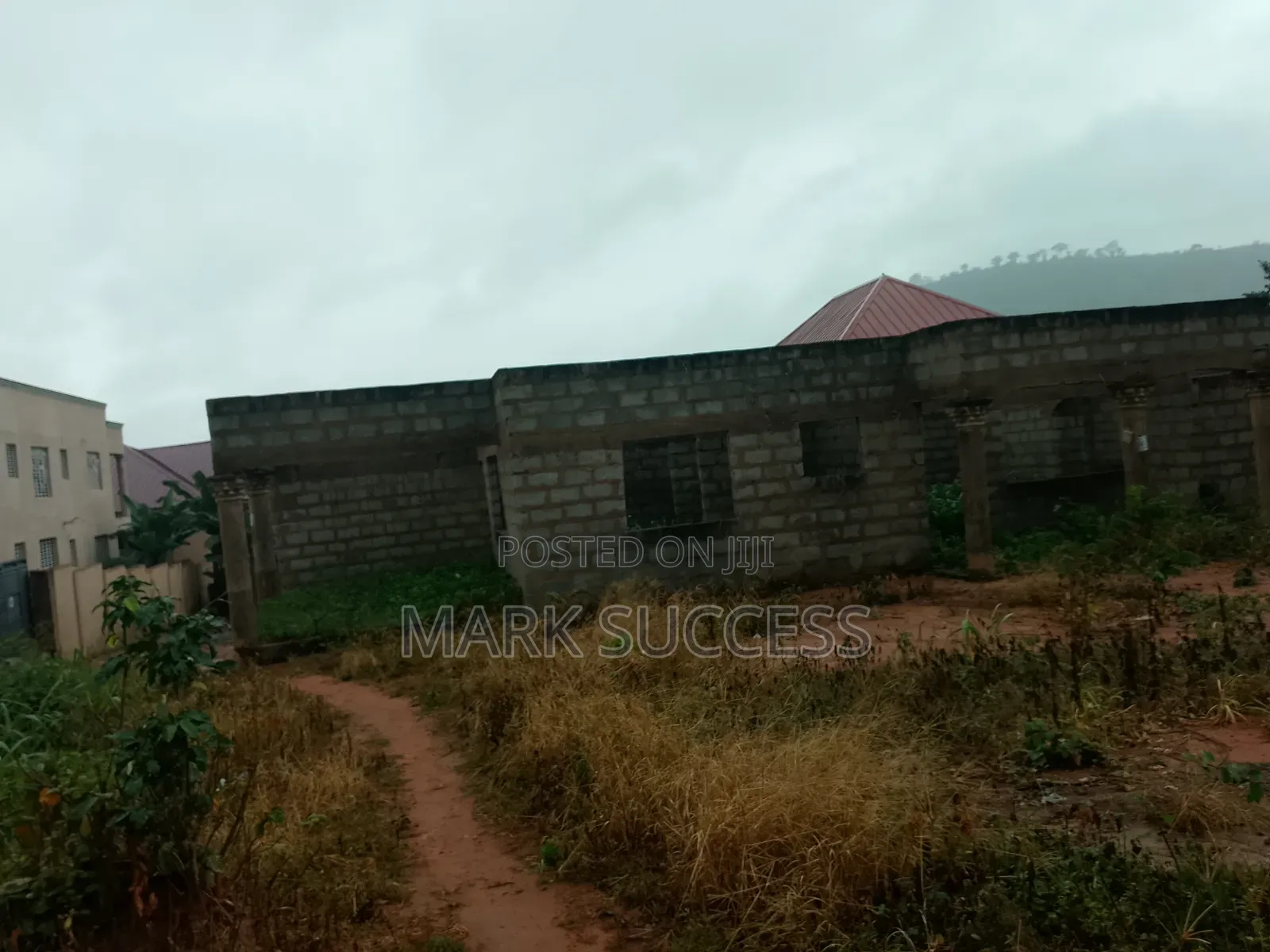 4bdrm House in Pokuase for sale