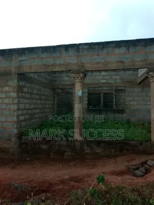 4bdrm House in Pokuase for sale