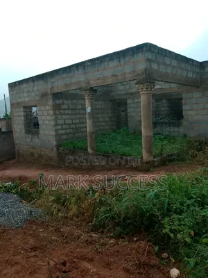 4bdrm House in Pokuase for sale