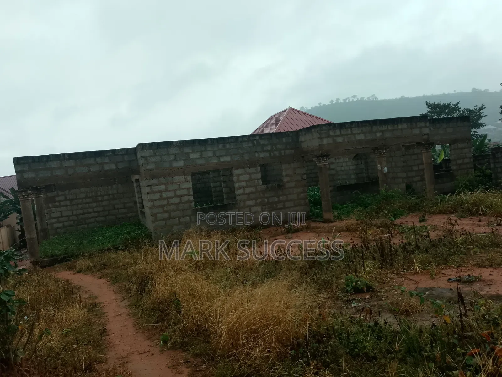 4bdrm House in Pokuase for sale