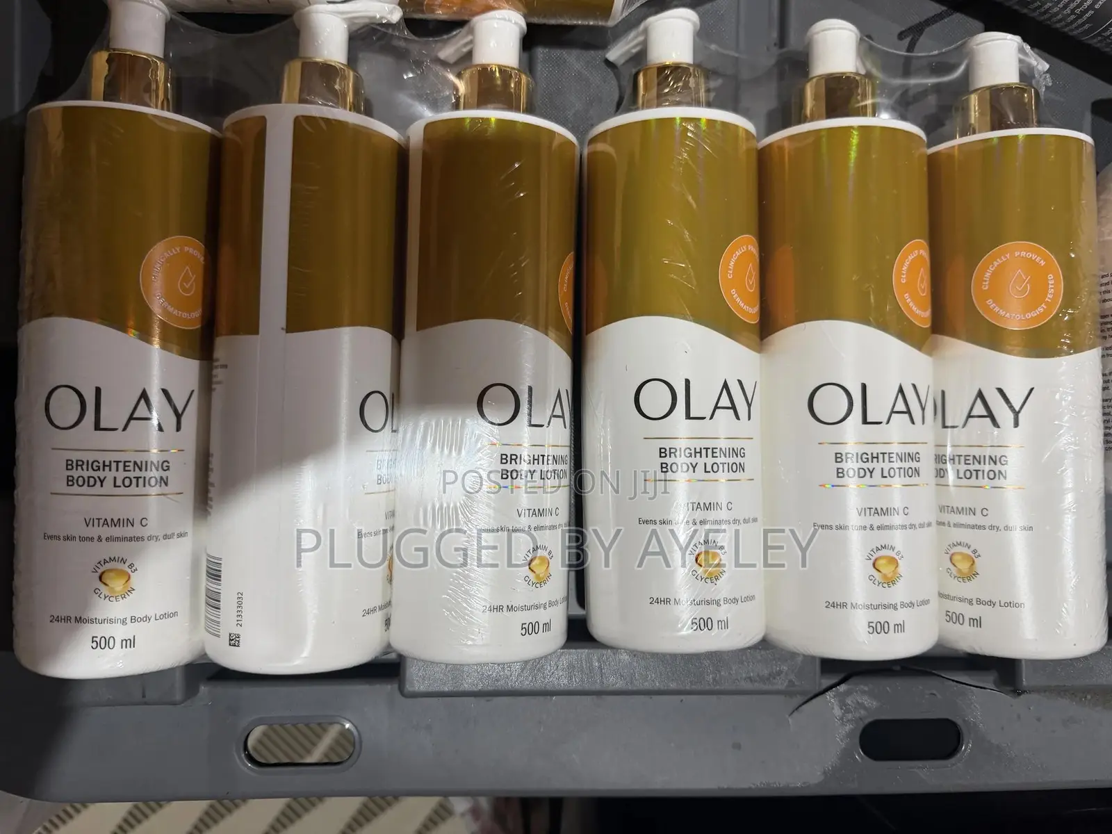 OLAY Body Cream