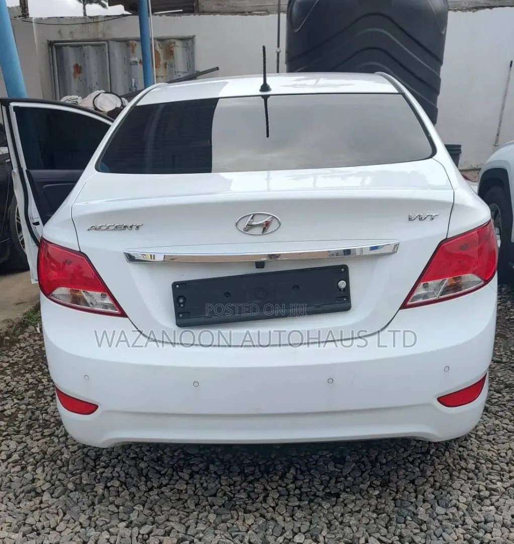 Hyundai Accent 2016 White