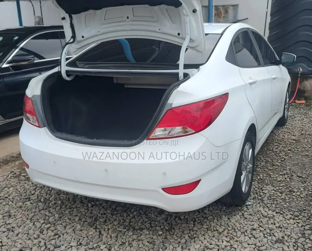 Hyundai Accent 2016 White