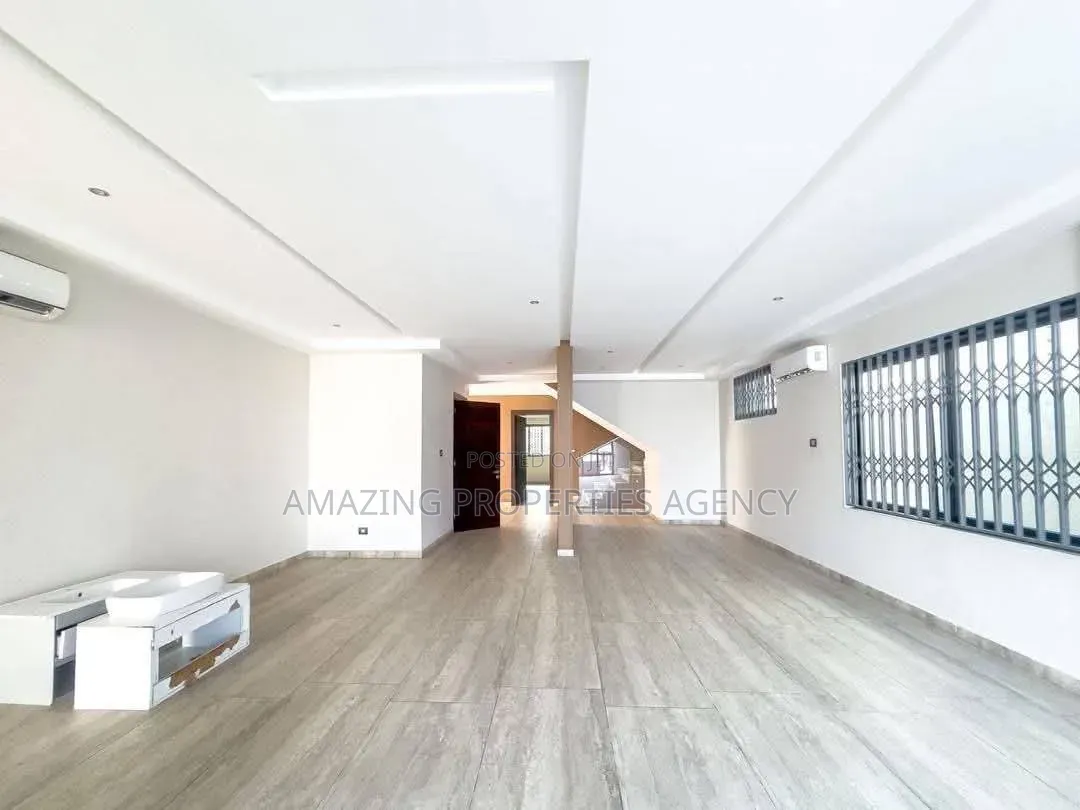 4bdrm House in East Legon, American House for rent