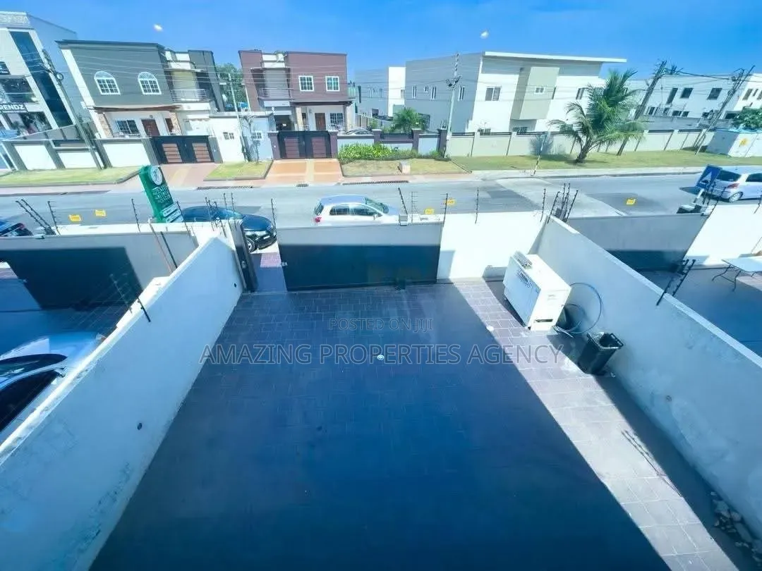 4bdrm House in East Legon, American House for rent