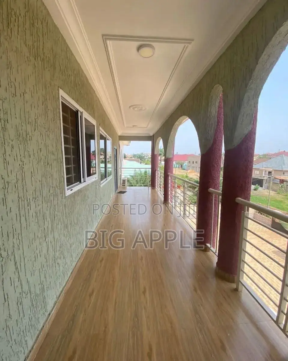 2bdrm Apartment in Adjringano, Ability for rent