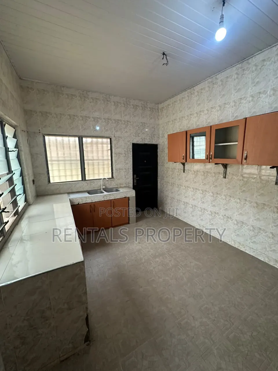 3bdrm Apartment in Abokobi, Pentecost for rent