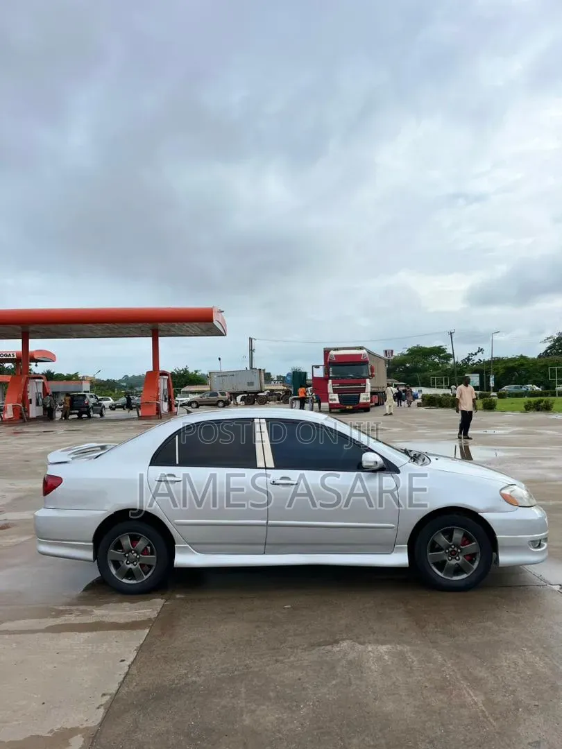 Toyota Corolla 2007 Silver