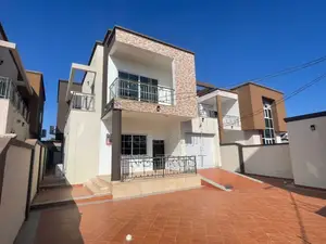 4bdrm Duplex in Pokuase for rent