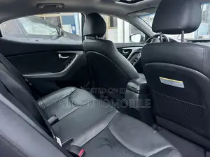 Hyundai Elantra Limited 4dr Sedan (1.8L 4cyl 6A) 2015 Blue