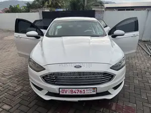 Ford Fusion 2018 White
