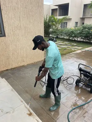 Compound Pressure Washing