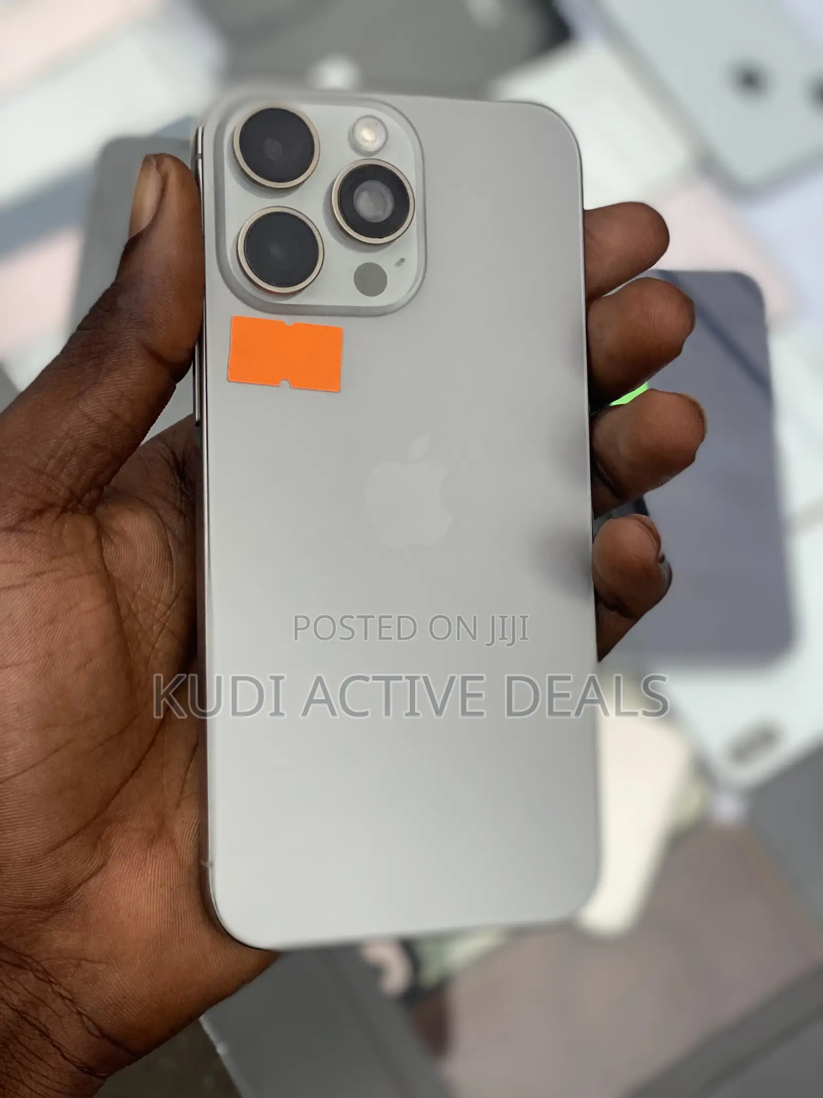 New Apple iPhone 15 Pro Max 256 GB White