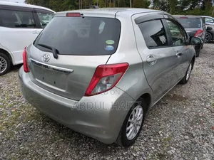 Toyota Vitz 2012