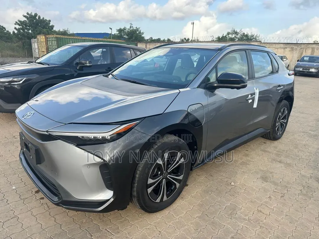 New Toyota bZ4X XLE 2025 Gray