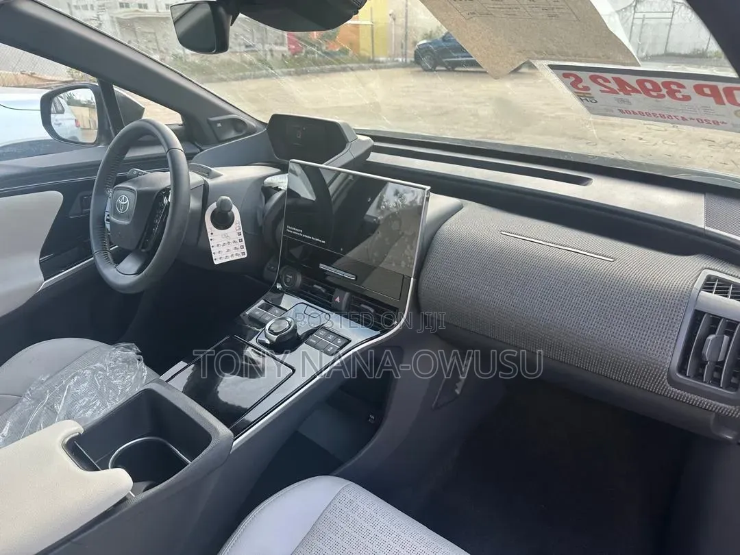 New Toyota bZ4X XLE 2025 Gray