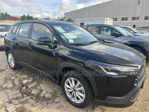 New Toyota Corolla Hybrid XLE 2025 Black