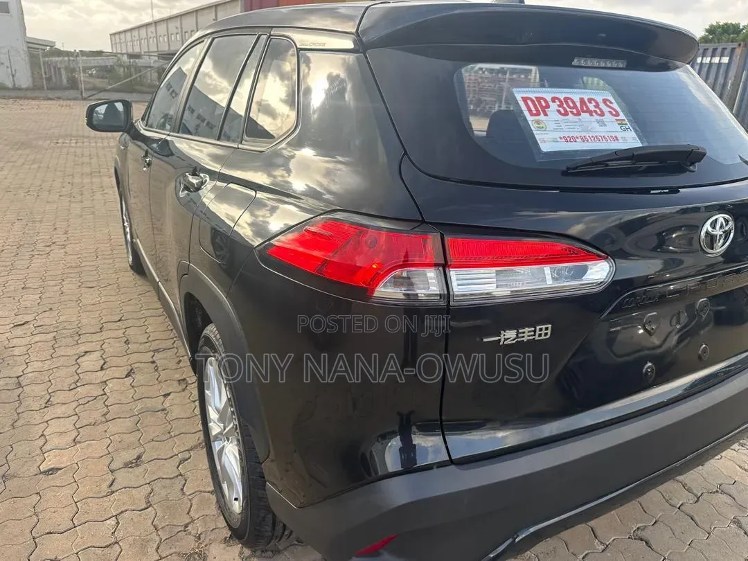 New Toyota Corolla Hybrid XLE 2025 Black