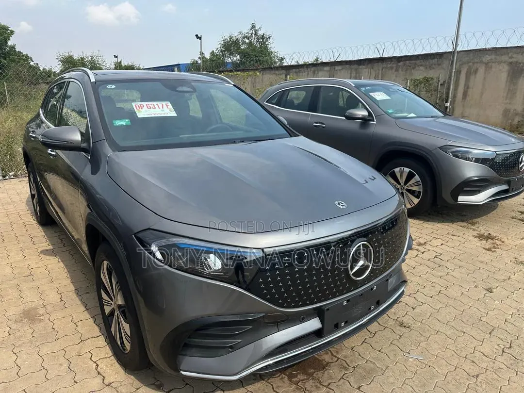 New Mercedes-Benz EQB EQB 250+ 2025 Black