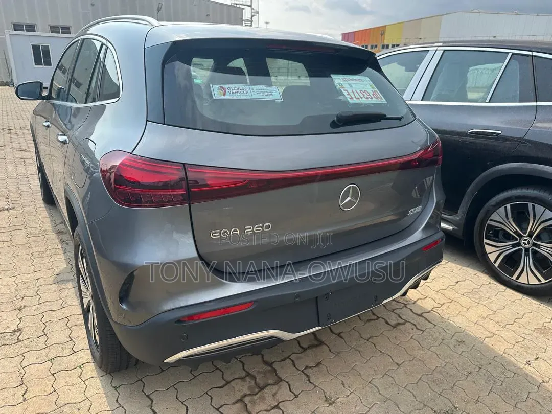 New Mercedes-Benz EQB EQB 250+ 2025 Black