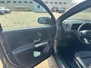 New Mercedes-Benz EQB EQB 250+ 2025 Black