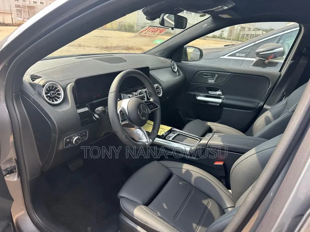 New Mercedes-Benz EQB EQB 250+ 2025 Black