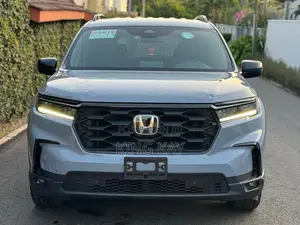 Honda Pilot Sport AWD 2025 Gray