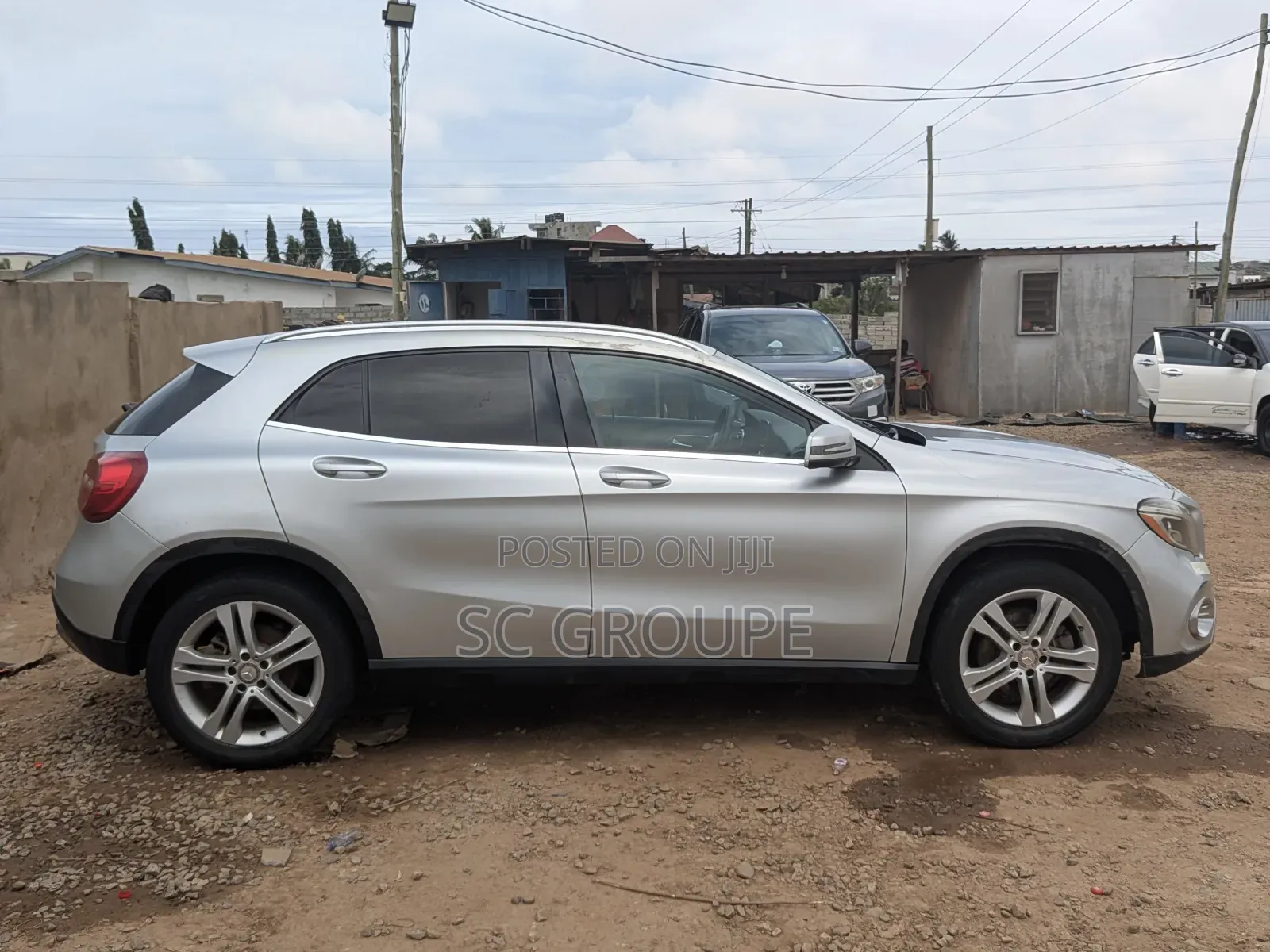 Mercedes-Benz GLA-Class 2015 Silver