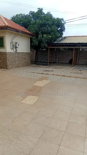 3bdrm House in Hamza Estates, East Legon for rent