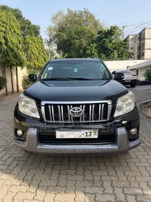 Toyota Land Cruiser Prado 2013 Black